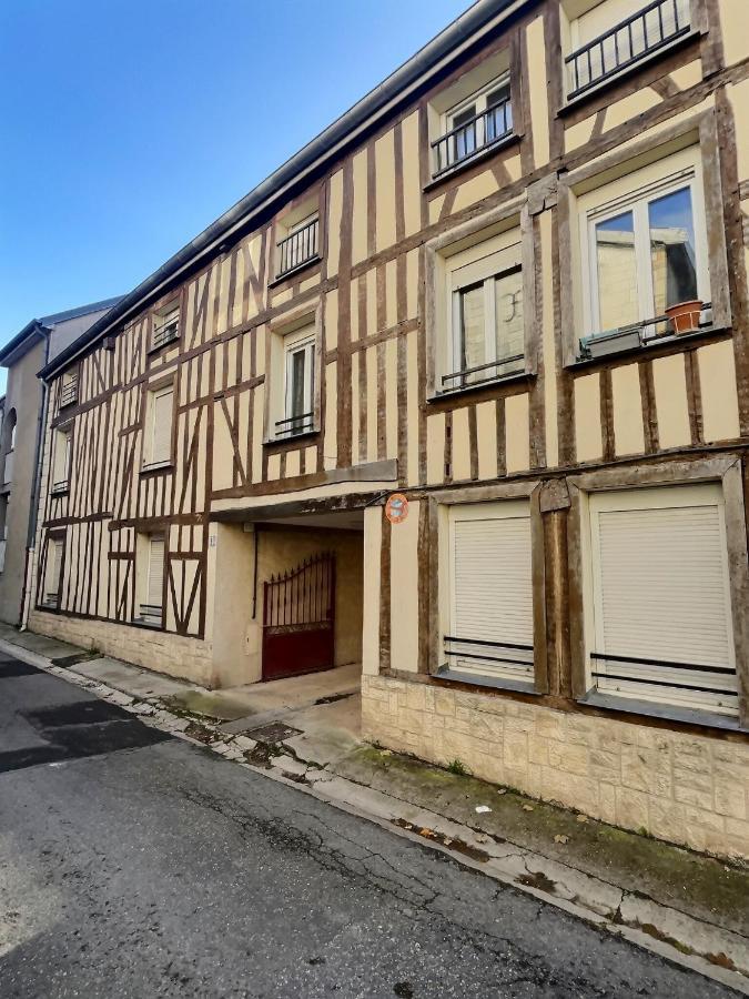 Ferienwohnung Les Recollets Châlons-en-Champagne Exterior foto
